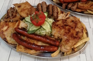 Miješano meso A'lla Popeye za jednu osobu