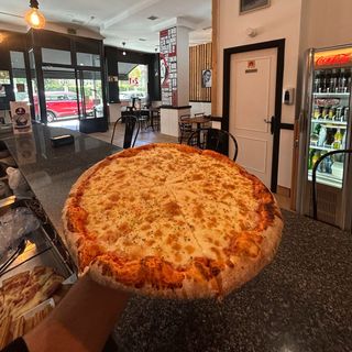 Pizza Margarita (Pequeña)