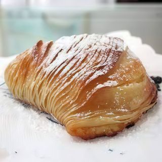 Sfogliatella napoletana