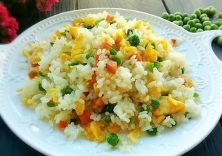 R03, Riso cantonese 广东炒饭