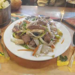 67. Ternera Con Verduras