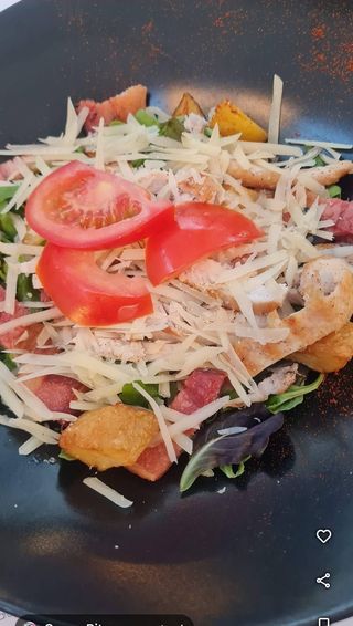 Salată Fényes