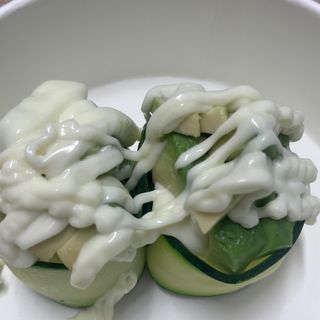 19. Gunkan zucchine e "crema di granchio" - 2 pezzi