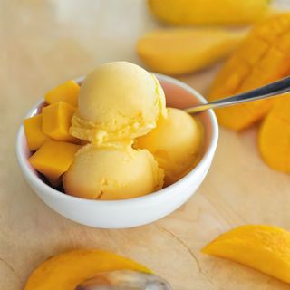 Mango With Ice Cream