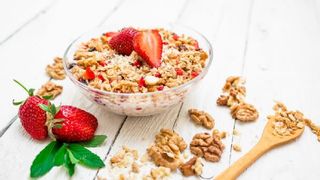 Granola Fresa Y Nueces