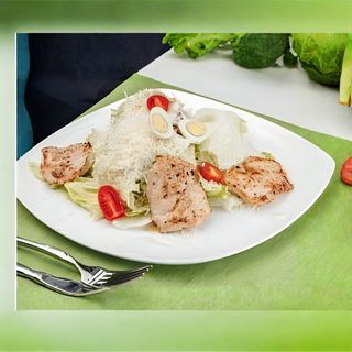 Салат "Цезарь" с курицей