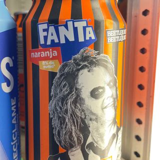 Fanta Naranja lata 330ml.