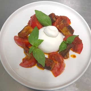 Домати с Патладжан и Бурата (300г)