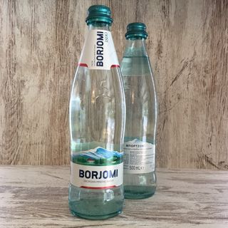 Agua mineral "Borjomi" 0.5l