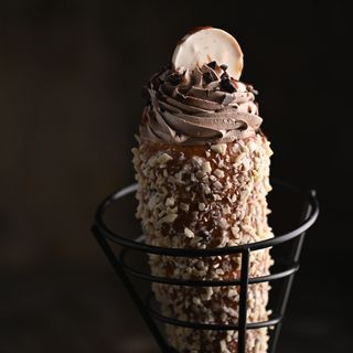 Кюртош кориця з пастою нутела та шок крем