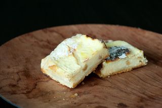 Placinta cu branza dulce si stafide