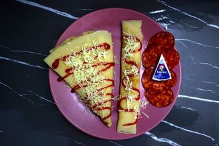 Velika palačinka sa kulenom i zdenkom