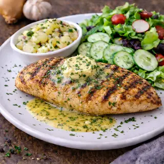 Grillowana pierś z kurczaka z masłem czosnkowym 550 g