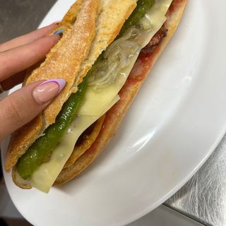 Bocata de pepito de lomo completo