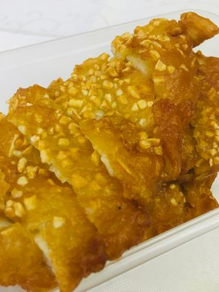 Peito de Frango Frito com Amêndoas Crocante 