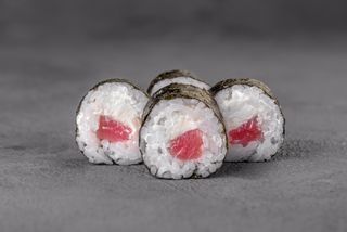 Рол Мегамакі з тунцем та філадельфією (160г/8шт)