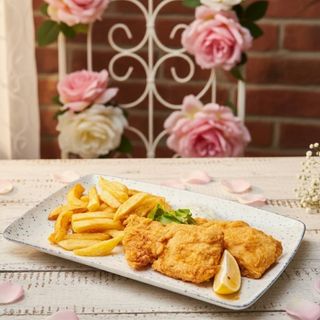 FISH & CHIPS