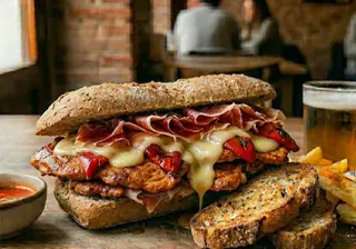 Bocadillo Serranito