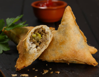 Vegetable samosa (2 pzs.)
