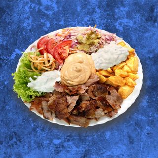 Mega Gyros Vițel - purcel - berbecuț + Pepsi