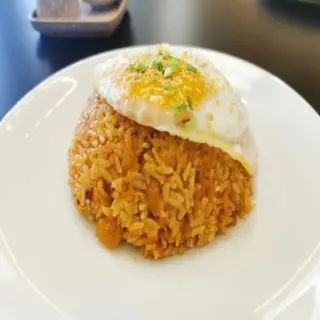 Kimchi Bokkeumbap (Picante)