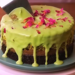 Chocolate Pistachio Crunch Cake