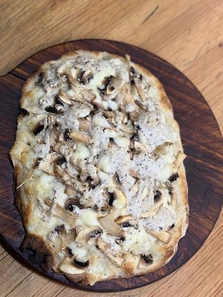 Pizza Tartufo (30 Cm. X 20 Cm.)
