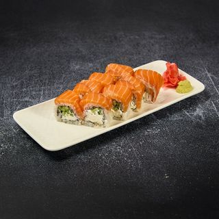 Classic Salmon Philadelphia Roll