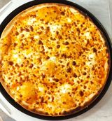 Pizza Cuatro Quesos (Mediana)