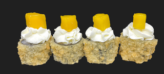 160. Maki Frito Con Mango