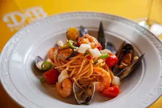 Espaguetis con marisco