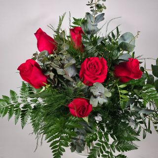 Ramo de Rosas Rojas (6 Uds)