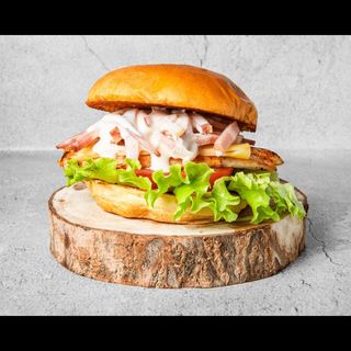 Menu Burger Frango César