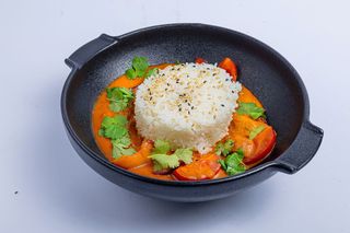 Червено патешко с къри (300г)