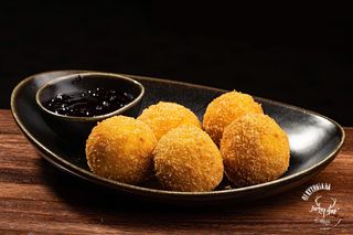 Хрупкави панирани сирена (200г)