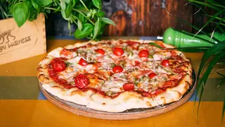 Pizza Tonno