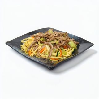 132 Spaghetti con manzo