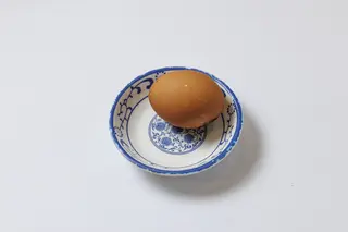Яйцо вареное черное Д