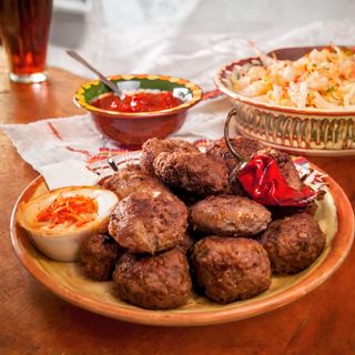 Пържени кюфтета с г-ра