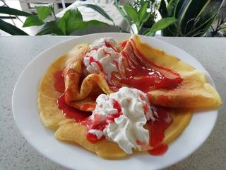 Crepe com Topping Morango