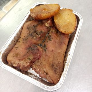 Peus de porc a l'ast