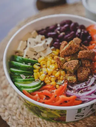 Salată Vegană