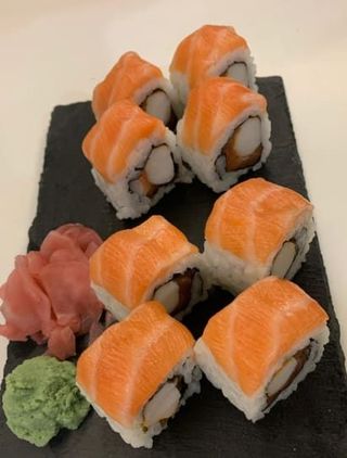 Pele de Salmão Urumaki