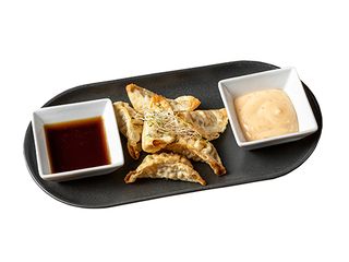 GYOZA Z KACZKĄ 6 szt.