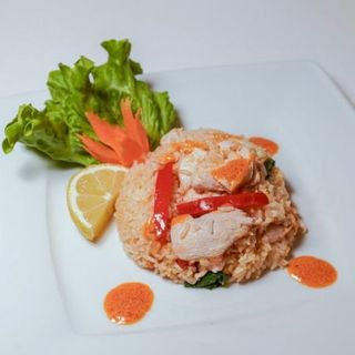 Khau pad panang gai