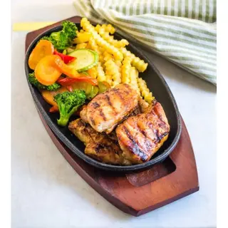 BBQ Chicken or Beef