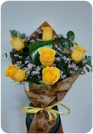 Ramo de 6 rosas amarillas