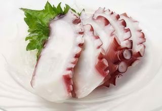 Sashimi polpo
