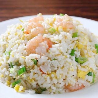 26. Arroz Frito Con Gambas