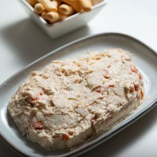 Ensaladilla rusa con picos